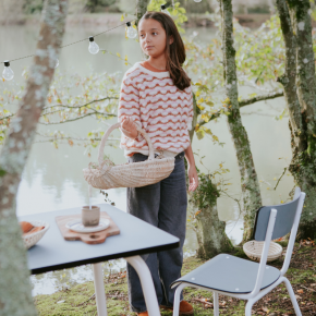 Chaise d’écolier Adulte Suzie Stratifié Dossier & Assise uni Gris Bleu - Pieds Blancs